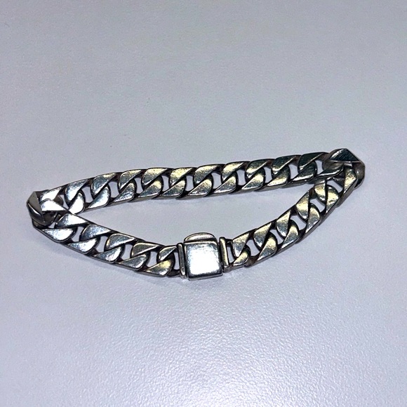 Tiffany and Co “Curb Link” Bracelet One Size - Picture 1 of 8